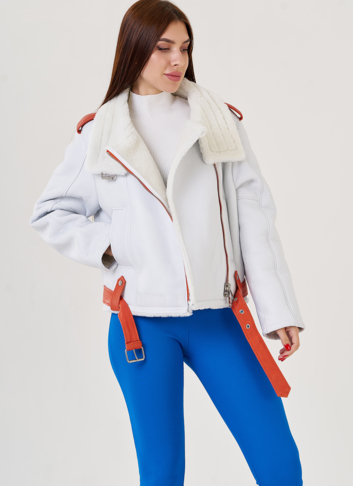 Женская дубленка белого цвета Женская дубленка белого цвета