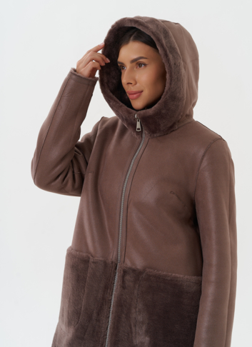 Двухсторонняя дубленка из эко кожи с капюшоном