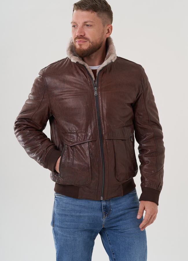 Мужская куртка из натуральной кожи  модель № 82312 в кредит