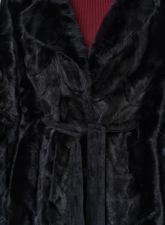 Шуба из меха норки с английским воротником