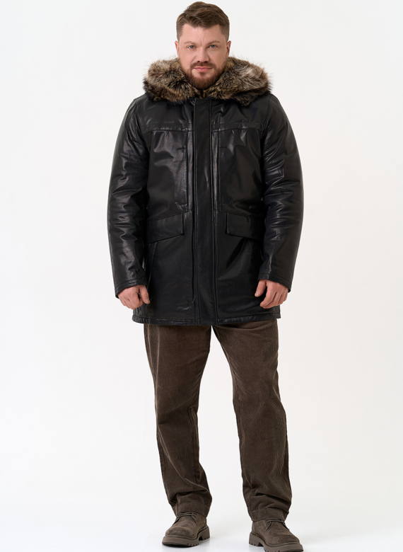 Мужская куртка с капюшоном на мехе из волка