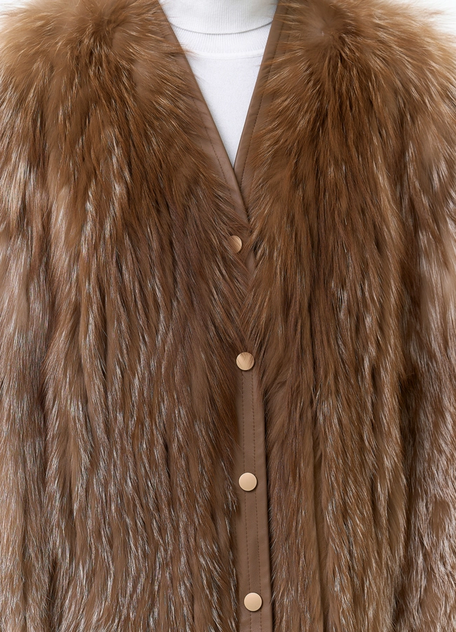 Женская шуба из меха лиса с манжетами модель № 34157 универмаг малина