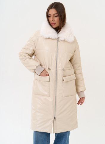 Женский пуховик из эко кожи с воротником из эко меха Женский пуховик из эко кожи с воротником из эко меха