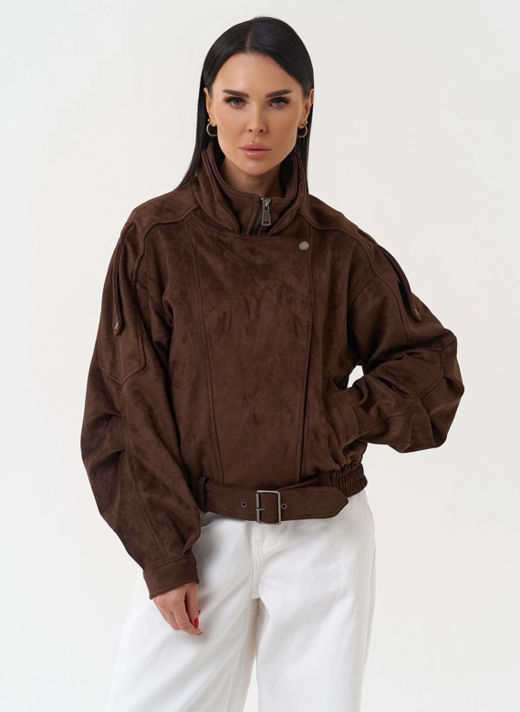 Женская куртка бомбер из эко замши коричневого цвета