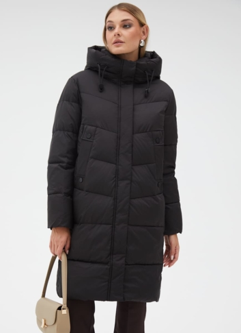 Женский пуховик с капюшоном